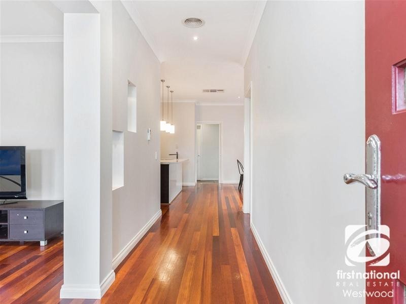 9 Peppermint Crescent, Wyndham Vale VIC 3024