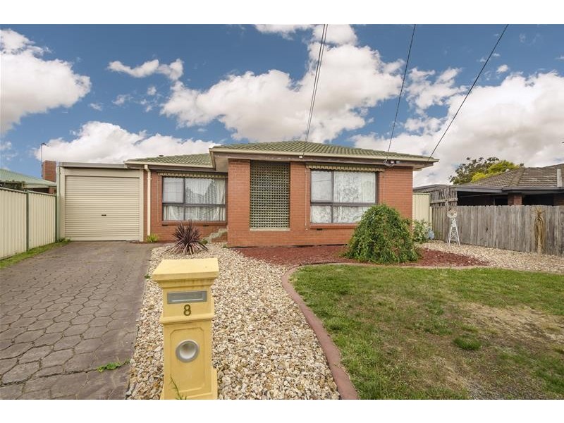 8 Terrigal Court, Werribee VIC 3030