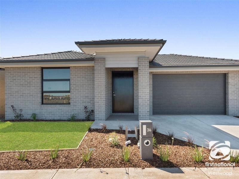 36 Fairhall Avenue, Werribee VIC 3030