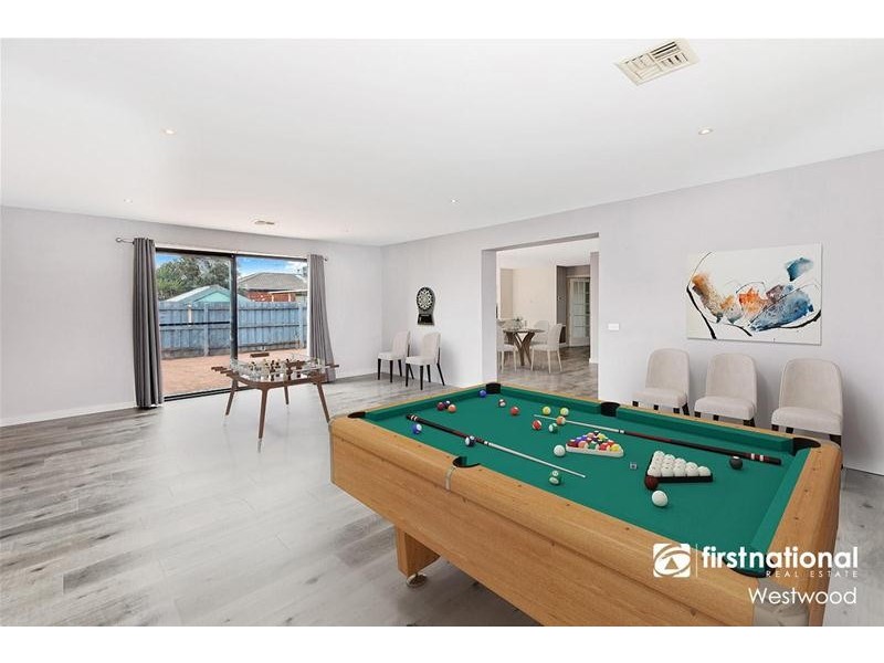 17 Gaudin Court, Werribee VIC 3030