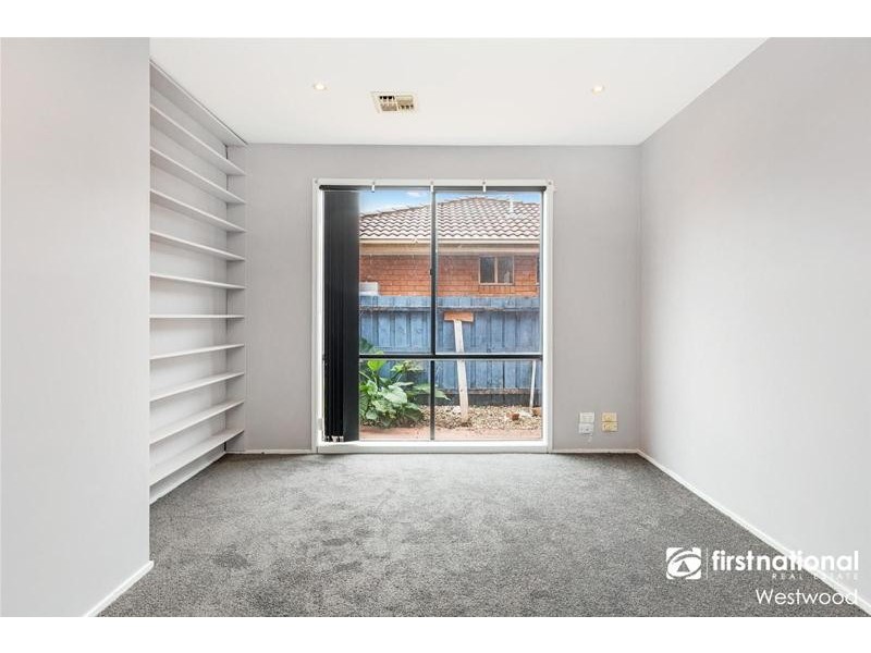 17 Gaudin Court, Werribee VIC 3030