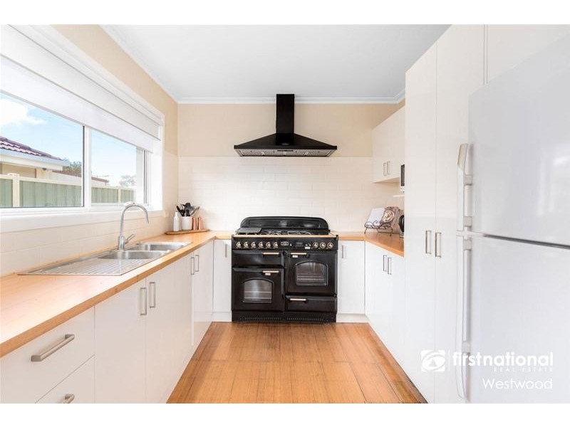 17 Melita Avenue, Werribee VIC 3030