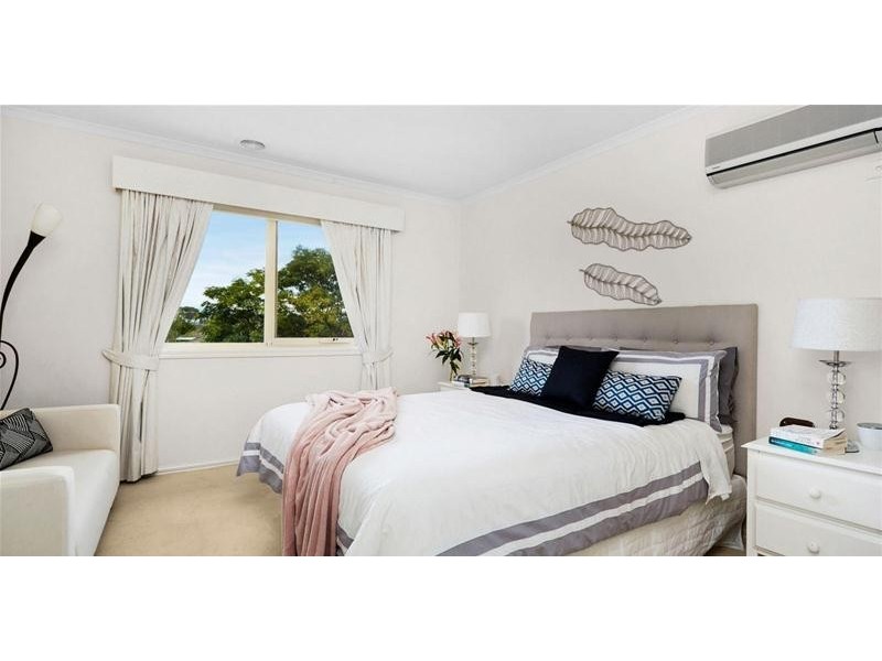 3A Thoroughbred  Avenue, Werribee VIC 3030