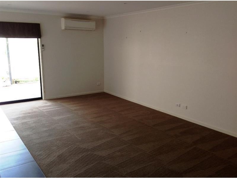 8 Cogley Street, Wyndham Vale VIC 3024