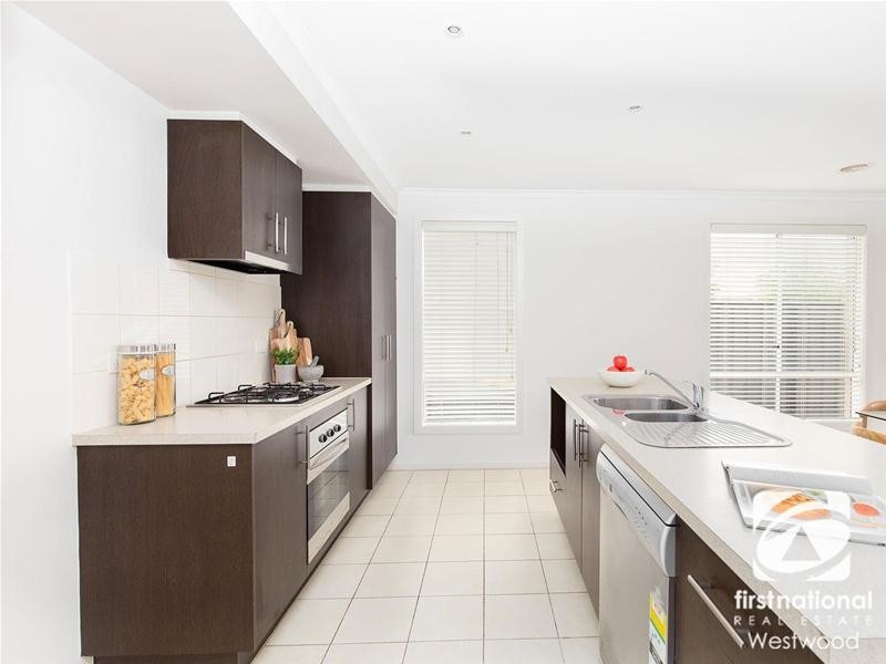 1 Balladong Crescent, Tarneit VIC 3029