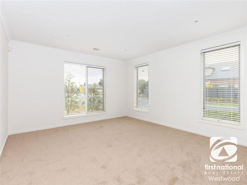1 Balladong Crescent, Tarneit VIC 3029