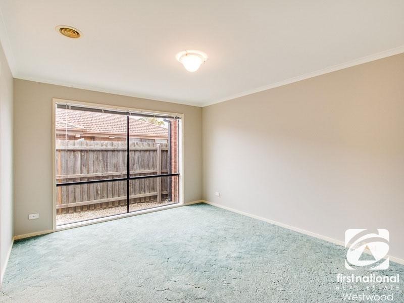 18 Rosedale Place, Wyndham Vale VIC 3024