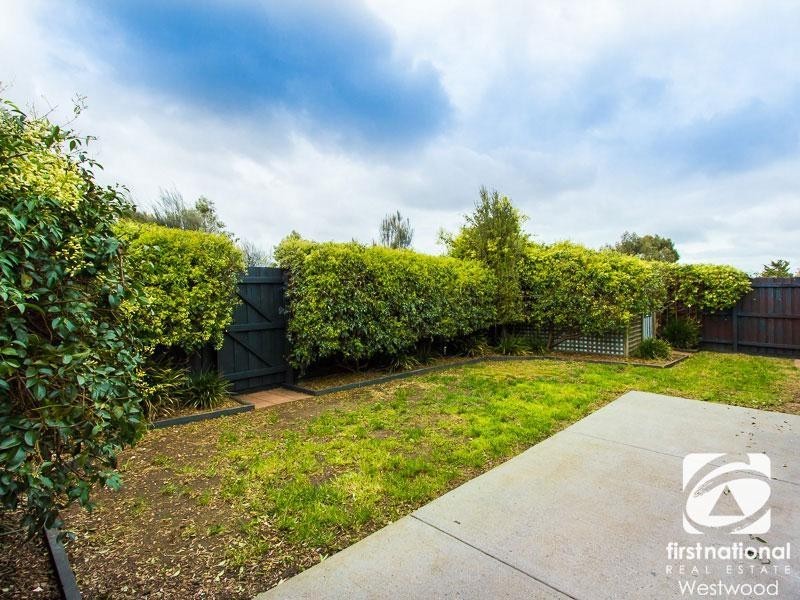 18 Rosedale Place, Wyndham Vale VIC 3024