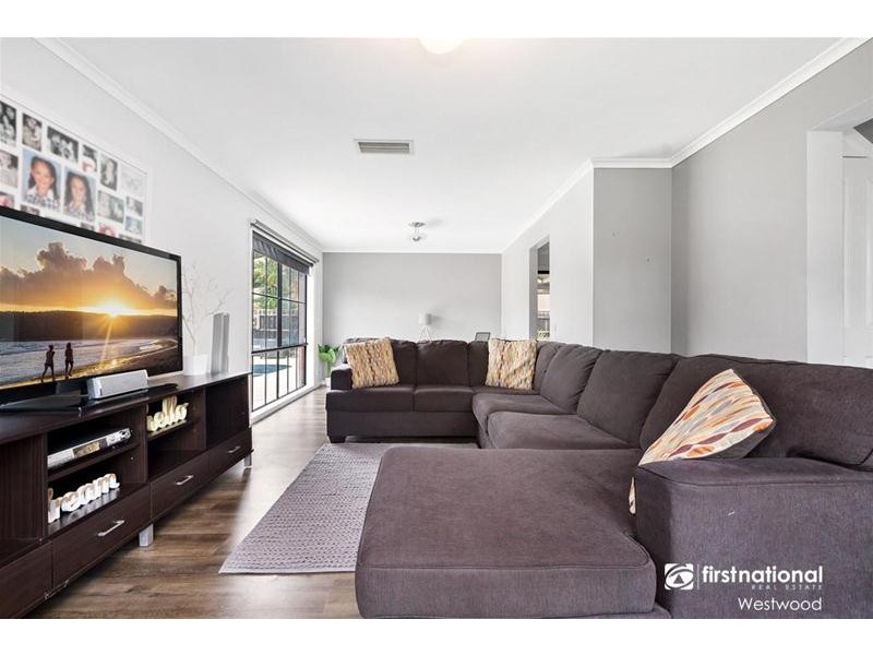 9 Kenmore Close, Hoppers Crossing VIC 3029