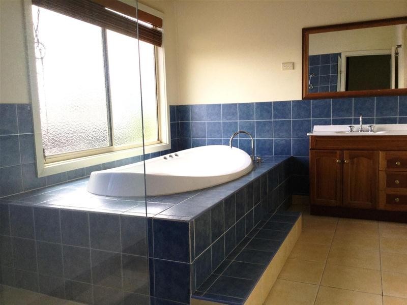 6 Llewellyn Court, Hoppers Crossing VIC 3029