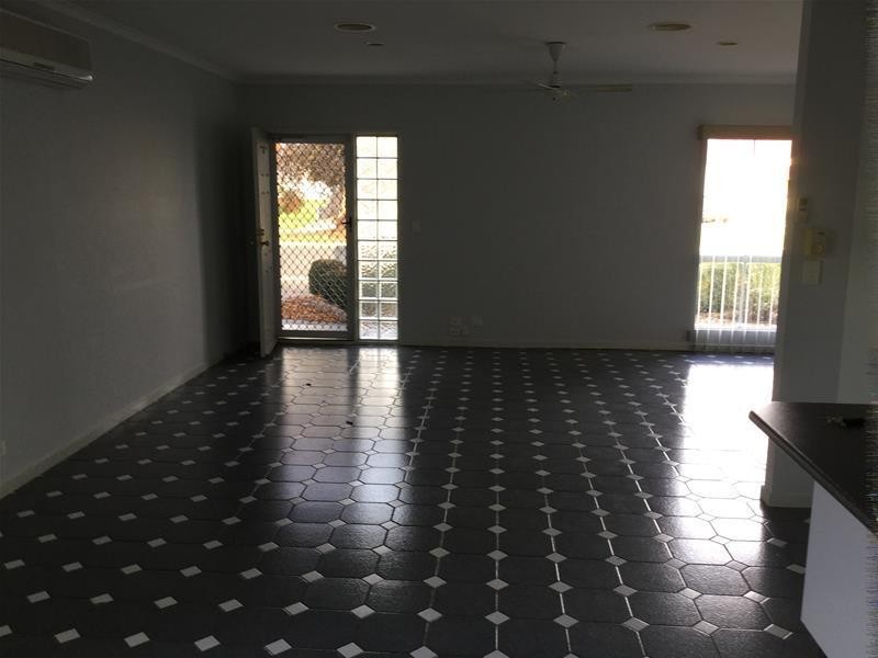 1/30 Edgar Street, Werribee VIC 3030