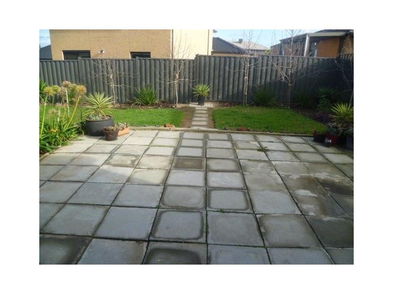 120  Kinglake Drive, Wyndham Vale VIC 3024