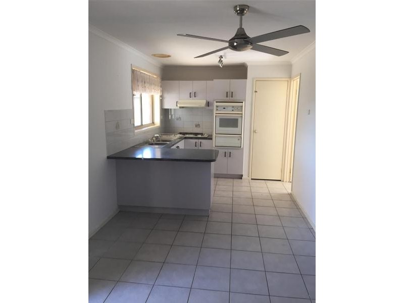 24 Niagara Way, Werribee VIC 3030