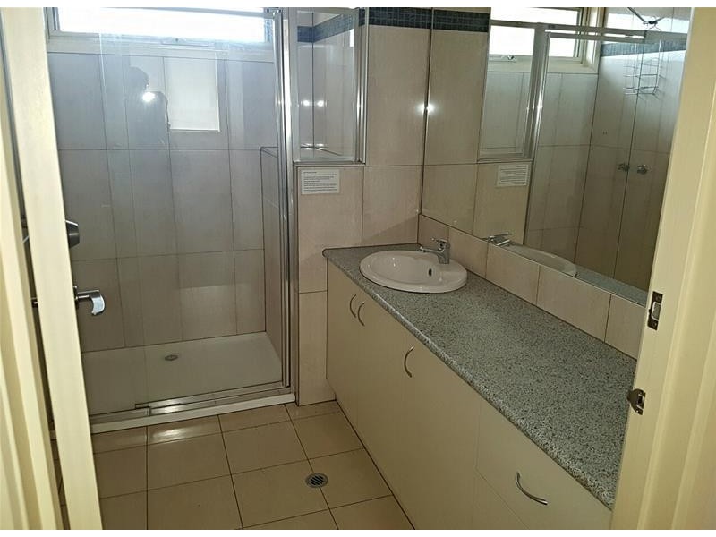 2/169-171 Princes Highway, Werribee VIC 3030