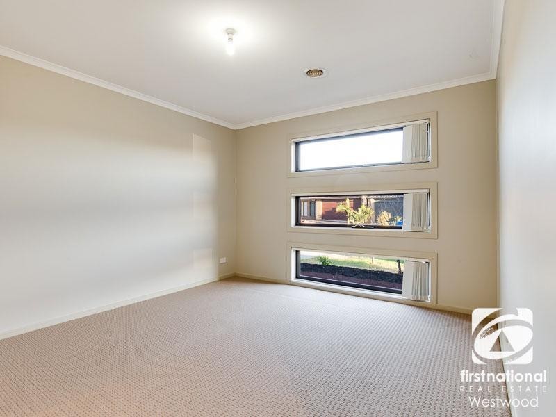 22 Billabong Crescent, Tarneit VIC 3029