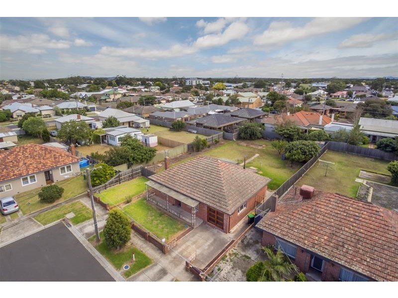 21 Mary Avenue, Werribee VIC 3030