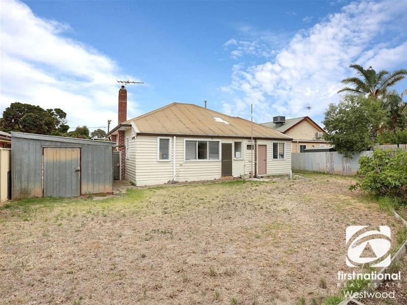 17 Salisbury Street, Werribee VIC 3030