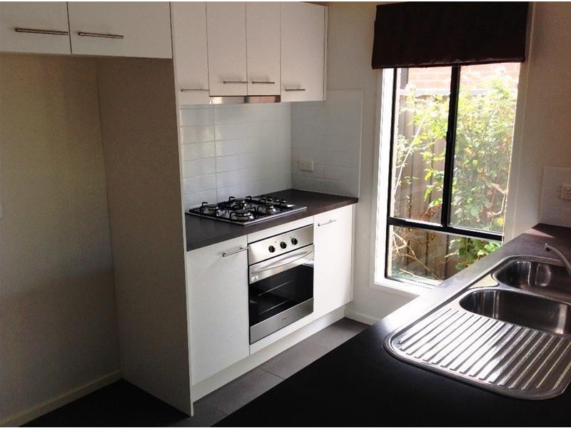 8 Cogley Street, Wyndham Vale VIC 3024