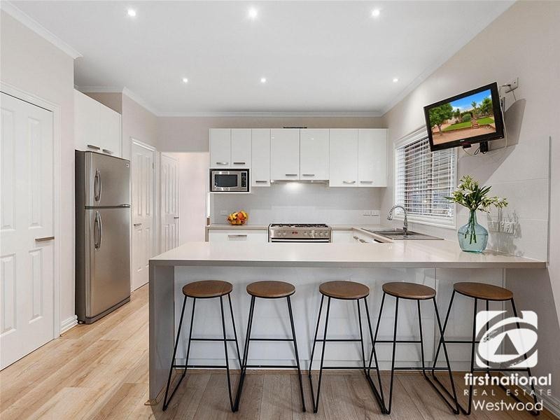 4 St Nicholas Court, Tarneit VIC 3029