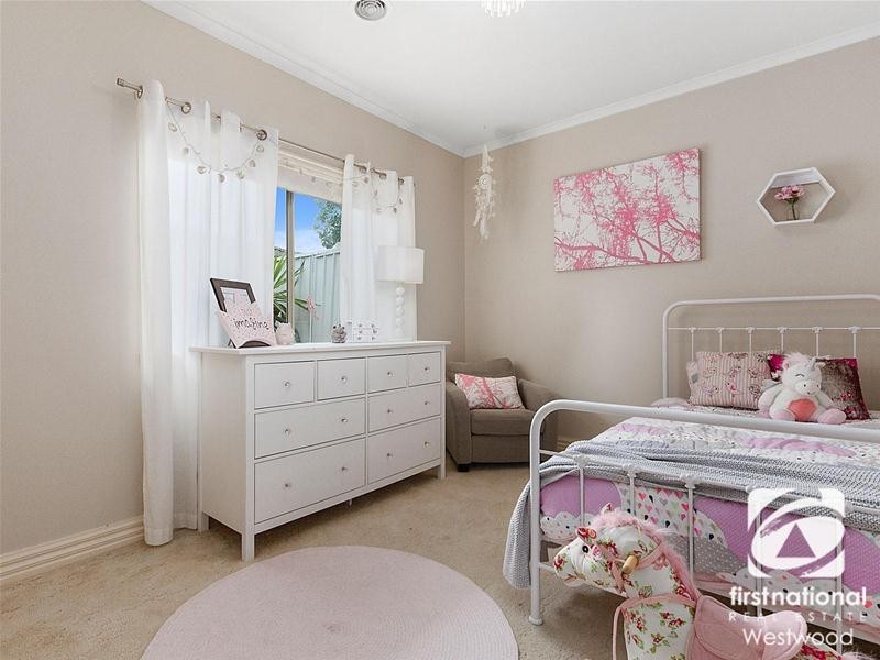 4 St Nicholas Court, Tarneit VIC 3029