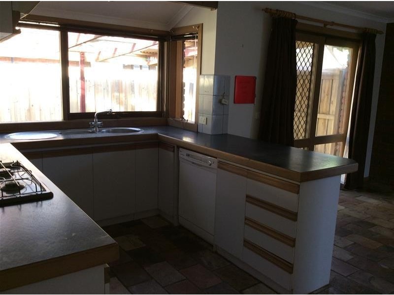 54 Banksia Crescent, Hoppers Crossing VIC 3029