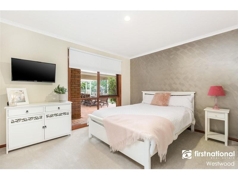 4 Lyall Drive, Werribee VIC 3030