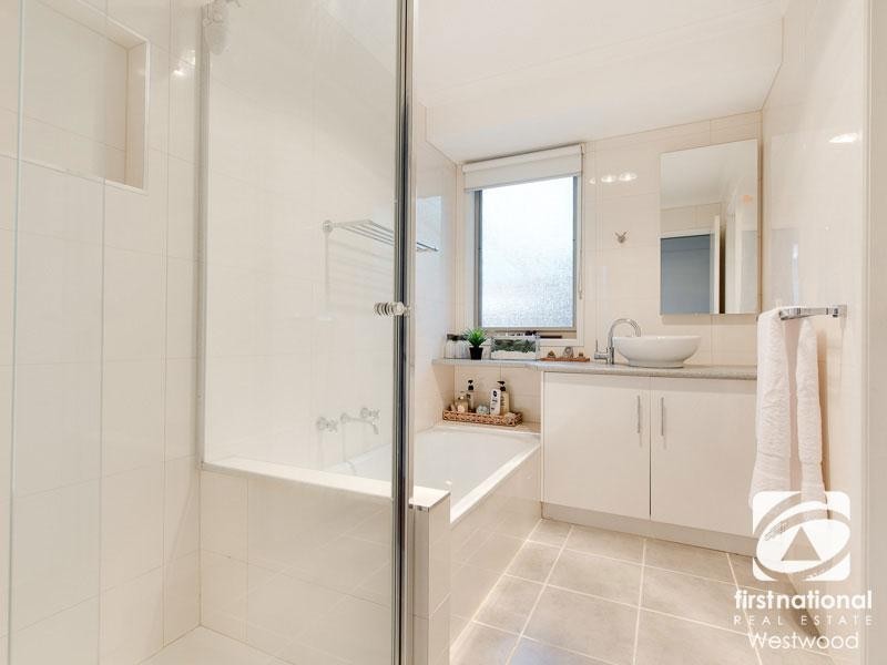 48 Mokhtar Drive, Hoppers Crossing VIC 3029