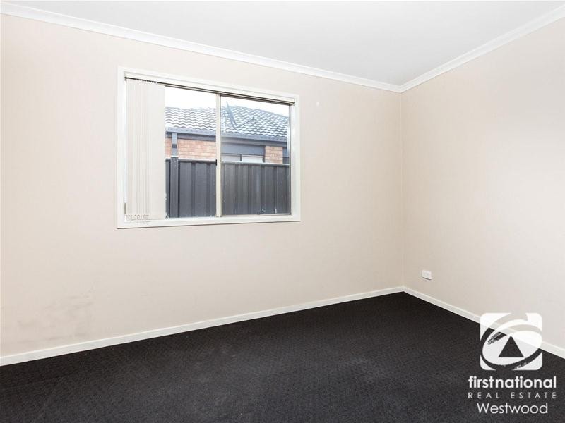 39 Eppalock Drive, Wyndham Vale VIC 3024