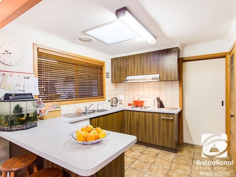 11 Chandler Street, Werribee South VIC 3030