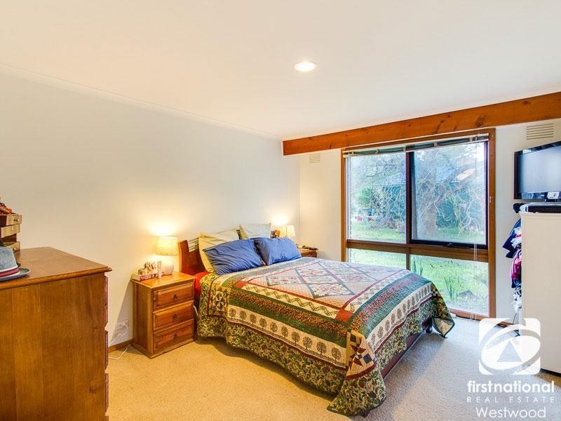 11 Chandler Street, Werribee South VIC 3030