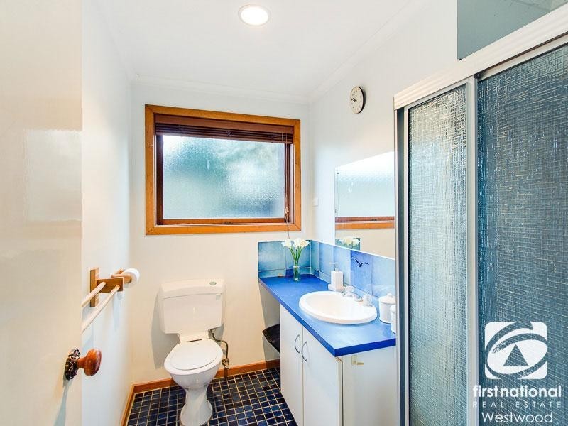 11 Chandler Street, Werribee South VIC 3030