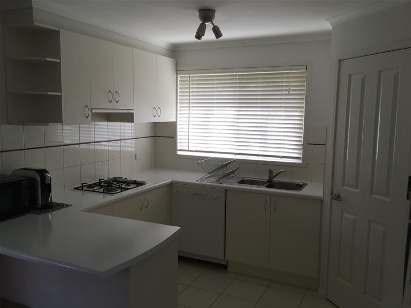 11 Riverglen Drive, Werribee VIC 3030