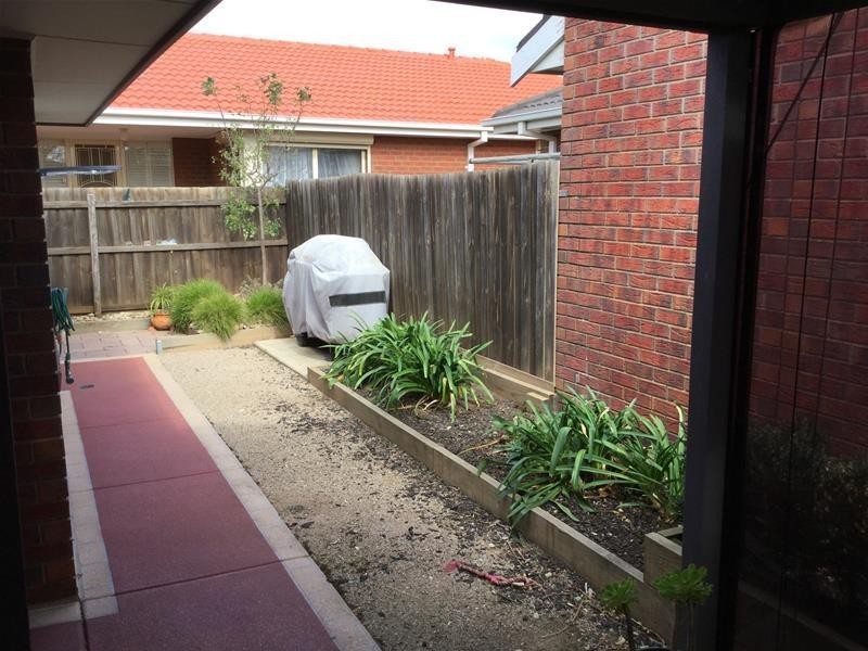 11 Riverglen Drive, Werribee VIC 3030