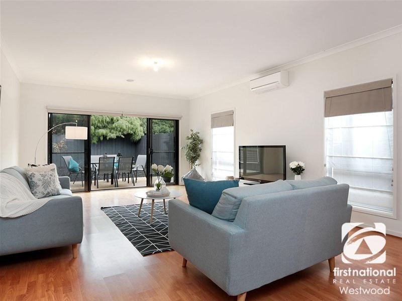 2/128B South Ring Road, Werribee VIC 3030