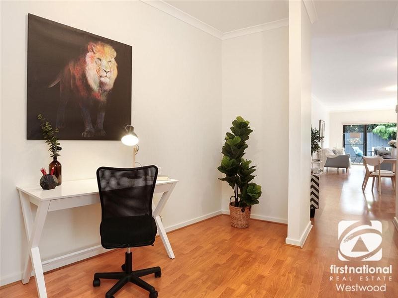 2/128B South Ring Road, Werribee VIC 3030