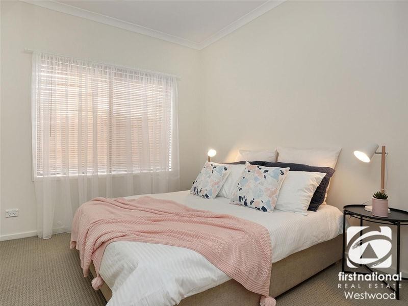 2/128B South Ring Road, Werribee VIC 3030