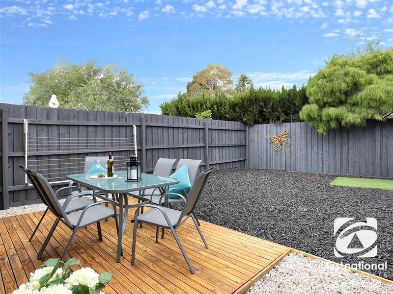 2/128B South Ring Road, Werribee VIC 3030