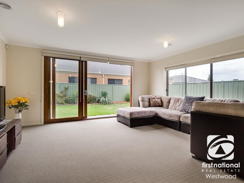 22 Edison Drive, Wyndham Vale VIC 3024