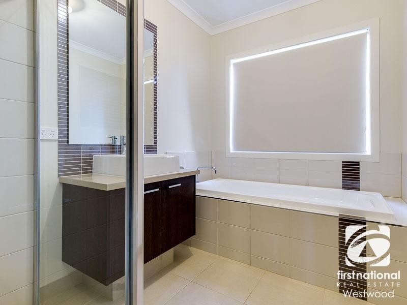 22 Edison Drive, Wyndham Vale VIC 3024