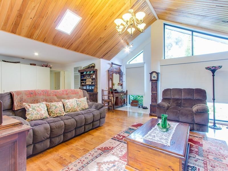 2/11 Macalister Court, Werribee VIC 3030