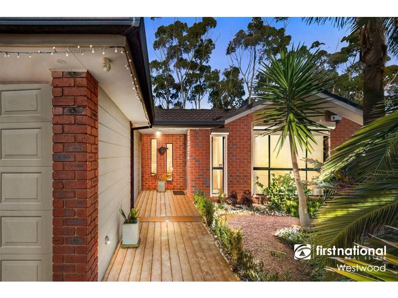 43 Flinders Crescent, Wyndham Vale VIC 3024