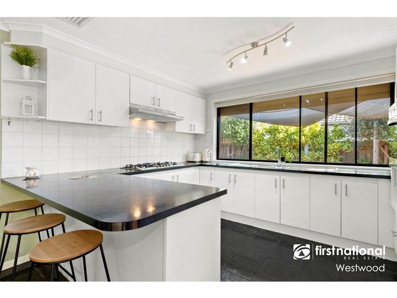 43 Flinders Crescent, Wyndham Vale VIC 3024