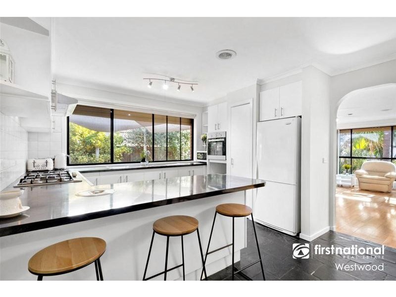 43 Flinders Crescent, Wyndham Vale VIC 3024