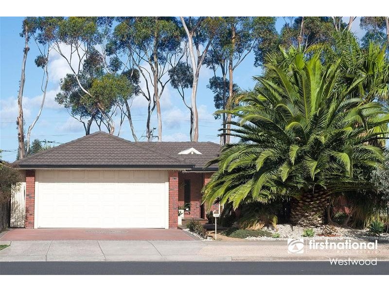 43 Flinders Crescent, Wyndham Vale VIC 3024