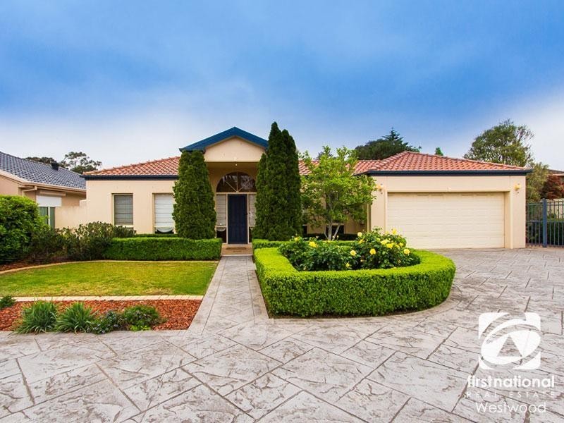 8 Haven Court, Werribee VIC 3030