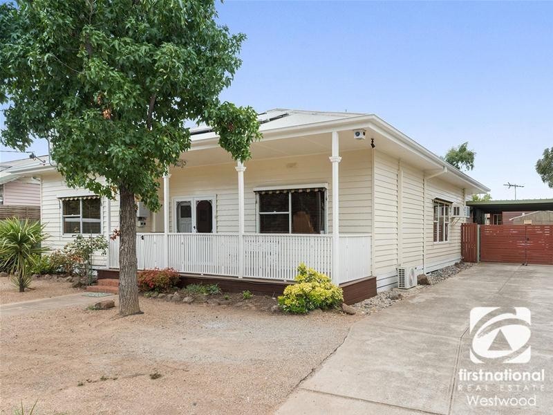 4 Tarneit Road, Werribee VIC 3030