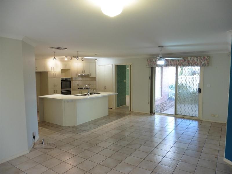 1 Parkview Close, Hoppers Crossing VIC 3029