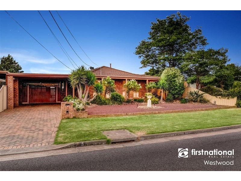 5 Terrigal Court, Werribee VIC 3030