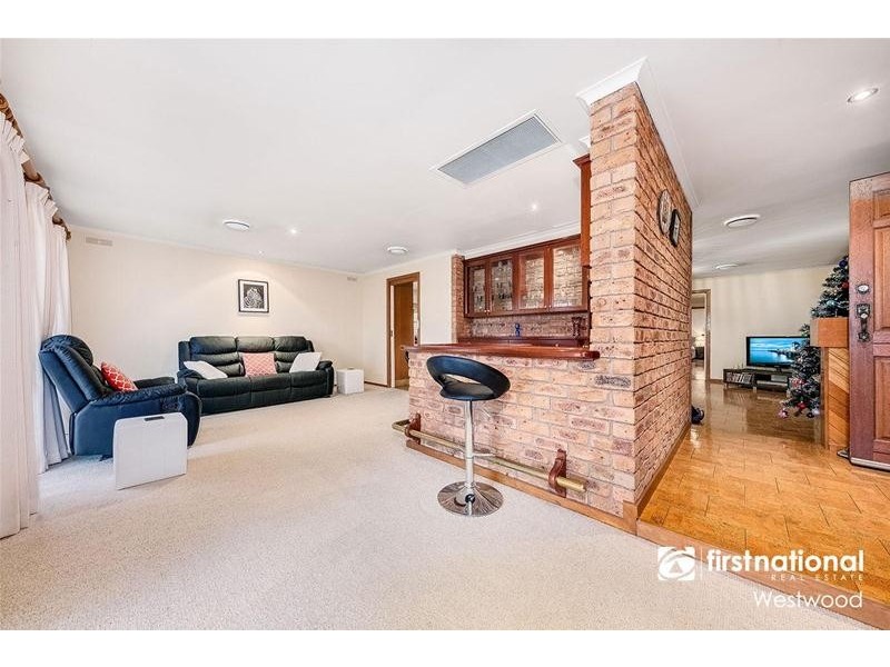 5 Terrigal Court, Werribee VIC 3030