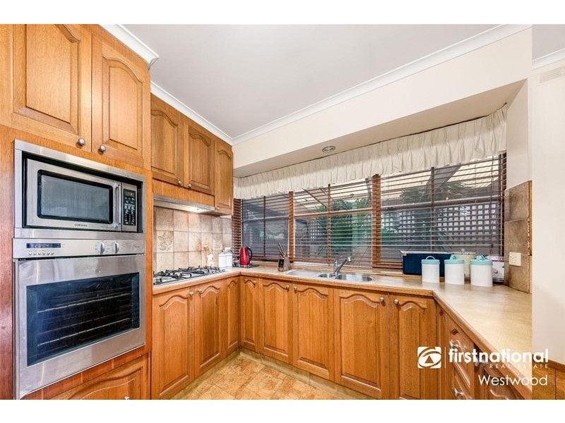 5 Terrigal Court, Werribee VIC 3030